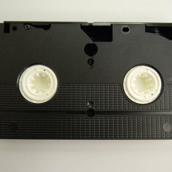 Vintage Disney The Great Mouse Detective Black Diamond Classic VHS Listing 2 - Picture 12 of 12